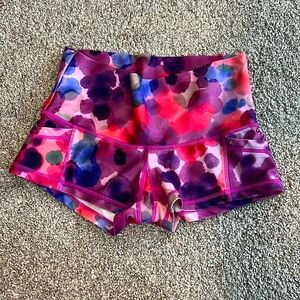 BodyPop by Blogilates (Popflex) XS Watercolor Shorts